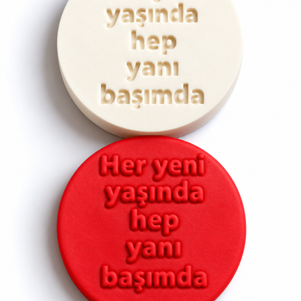Tutamaçlı Cupcake Kalıbı  
(Her yeni yaşında hep yanı başımda)